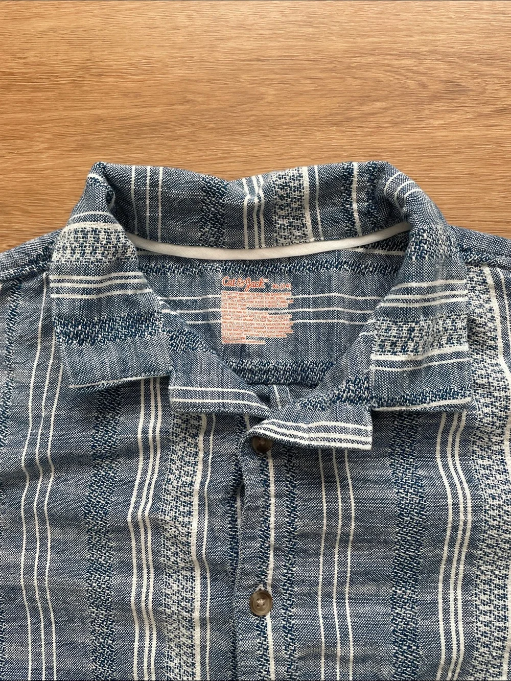 Cat & Jack Blue and White Striped Short Sleeve Button-Down Shirt, Boys 14